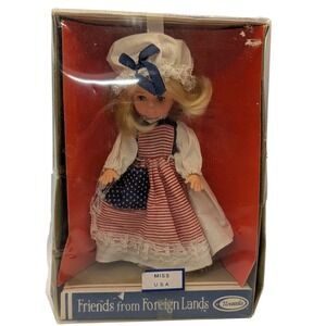Vintage Uneeda Doll Miss USA Doll From Foreign Lands 1977 Lot 70790 Original Box